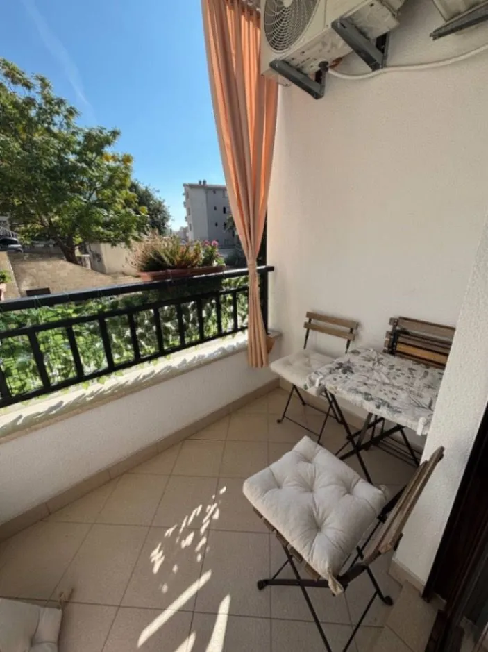 Sale, one bedroom apartment, 40m², Lazi, Budva