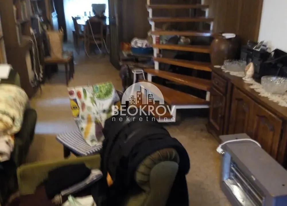 Prodaja, kuća, 310m², Čukarica, Beograd