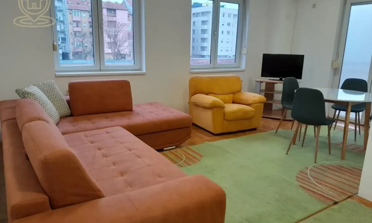 Izdavanje, dvosoban stan, 60m², Detelinara, Novi Sad Sve Podlokacije