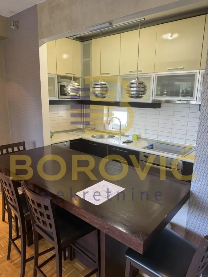 Sale, three bedroom apartment, 72m², Novi Beograd Blok 64, Novi Beograd Sve Podlokacije