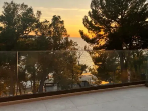 Izdavanje, jednosoban stan, 53m², Šušanj, Bar - image 12