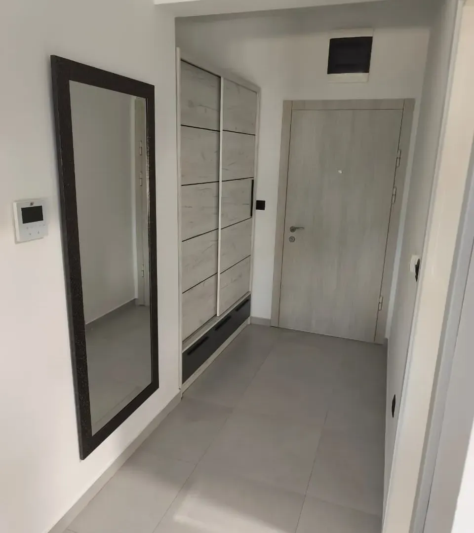 Izdavanje, kuća, 30m², Centar, Podgorica
