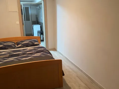 Rent, studio apartment, 35m², Mažina, Tivat - image 3