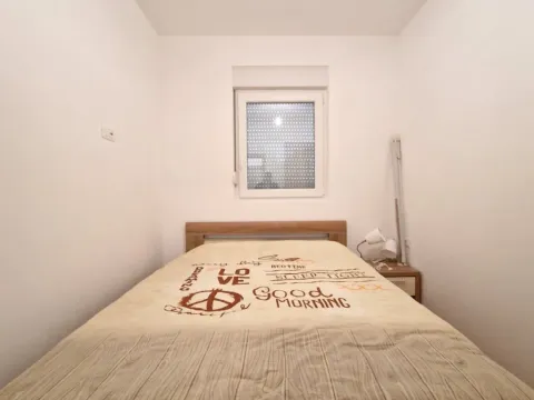 Izdavanje, jednosoban stan, 35m², Bečići, Budva - image 10