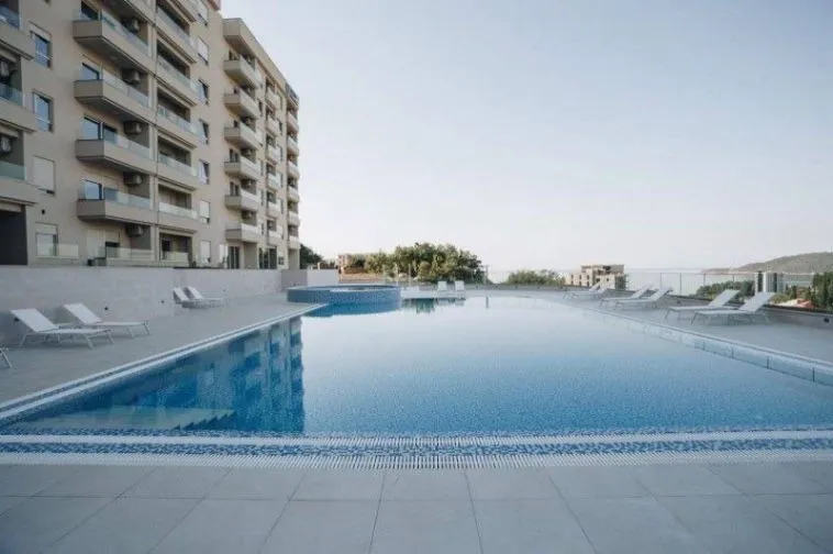 Sale, two bedroom apartment, 62m², Bečići, Budva