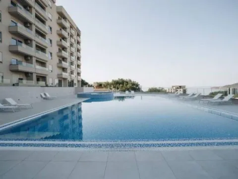 Sale, two bedroom apartment, 62m², Bečići, Budva - image 1