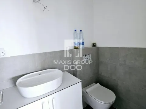 Prodaja, trosoban stan, 78m², Olimp, Zvezdara Sve Podlokacije - image 6