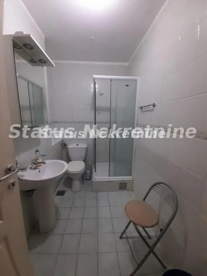 Izdavanje, jednosoban stan, 31m², Grbavica, Novi Sad Sve Podlokacije