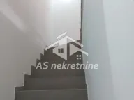 Izdavanje, kuća, 300m², Savski Venac, Beograd - image 35