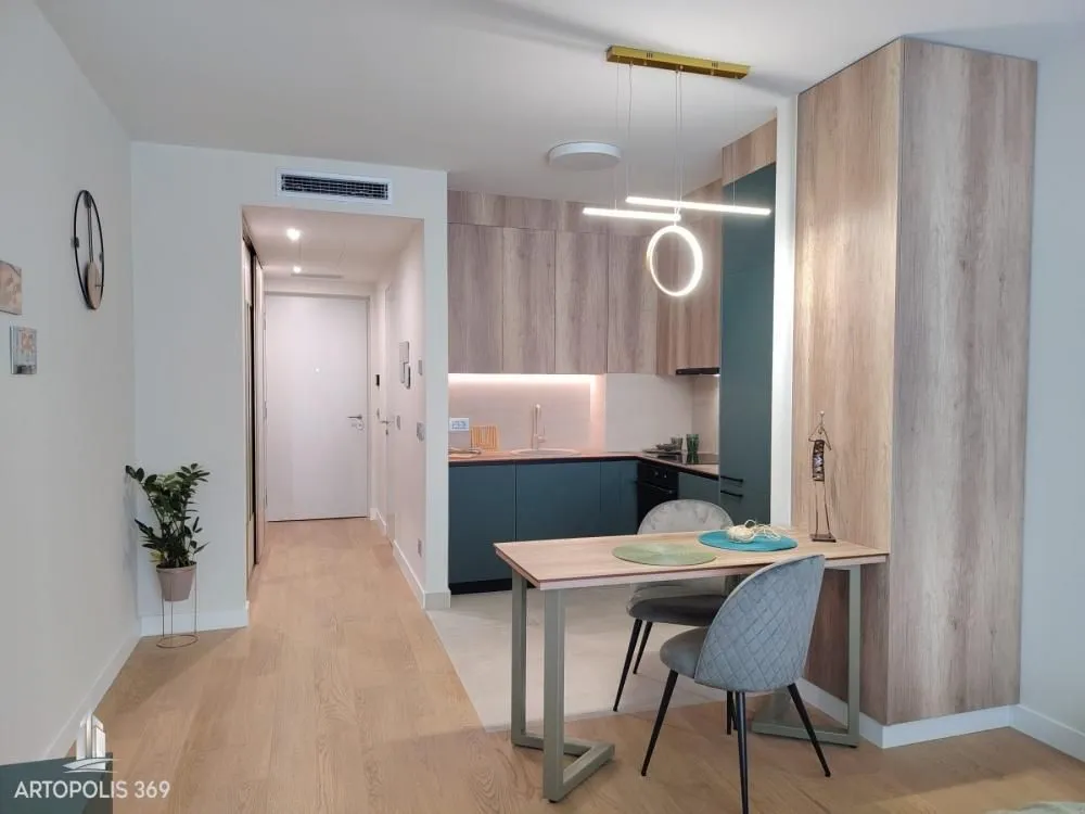 Prodaja, jednosoban stan, 33m², Novi Beograd Blok 65, Novi Beograd Sve Podlokacije