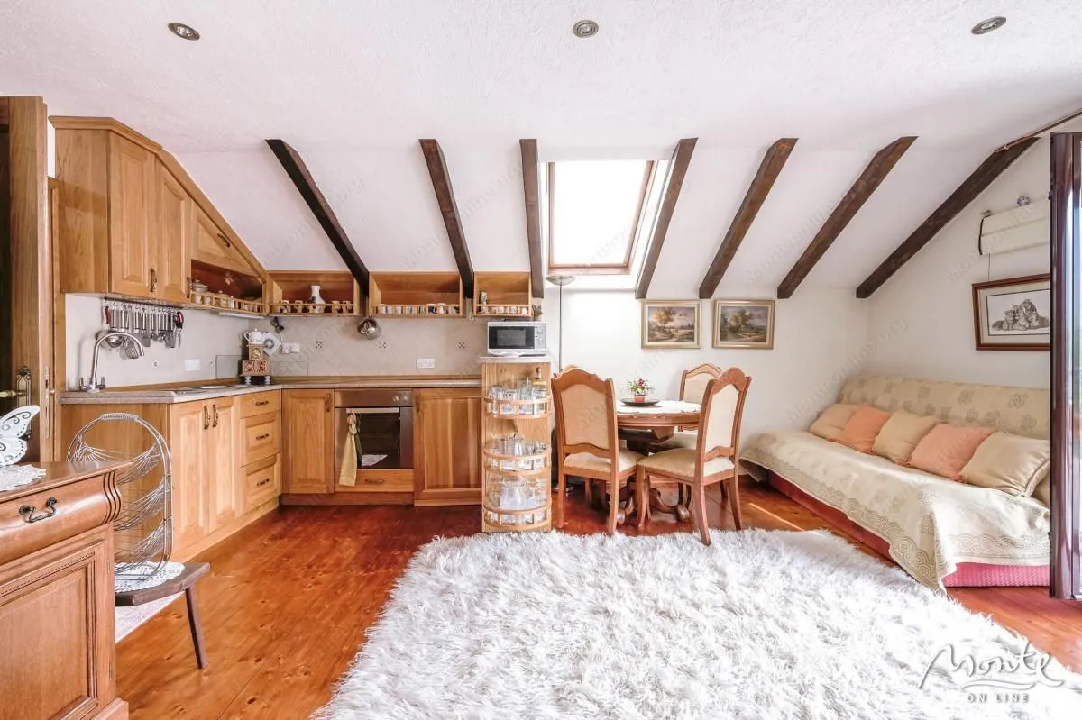 Prodaja, kuća, 133m², Stoliv, Kotor