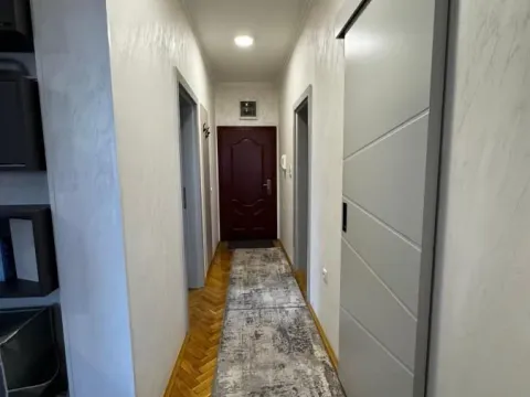 Prodaja, trosoban stan, 68m², Centar, Novi Sad - image 17