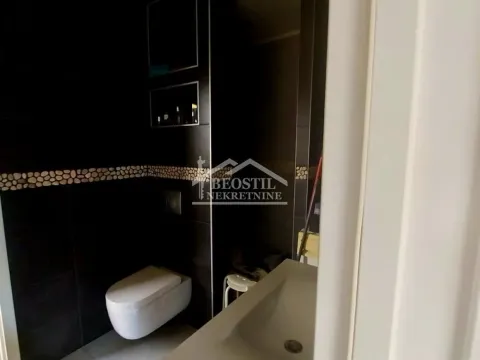 Prodaja, trosoban stan, 60m², Stari Grad, Beograd - image 9