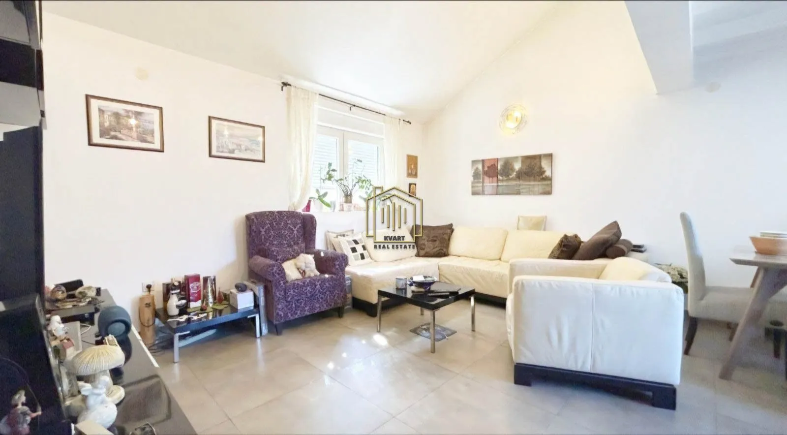 Prodaja, četvorosoban stan, 102m², Dobrota, Kotor