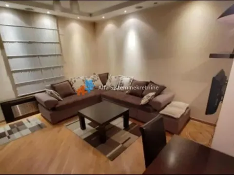 Izdavanje, dvosoban stan, 45m², Kalenić Pijaca, Vračar Sve Podlokacije - image 2