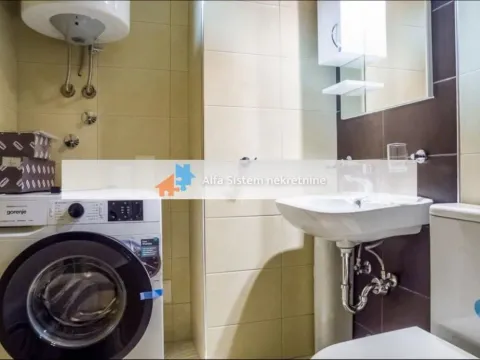 Izdavanje, dvosoban stan, 58m², Savski Venac, Beograd - image 10