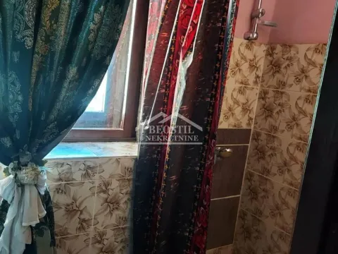 Sale, two bedroom apartment, 50m², Zemun Centar, Zemun Sve Podlokacije - image 5