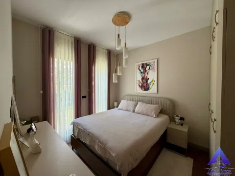 Rent, two bedroom apartment, 65m², Pod Kuk, Tivat - image 9