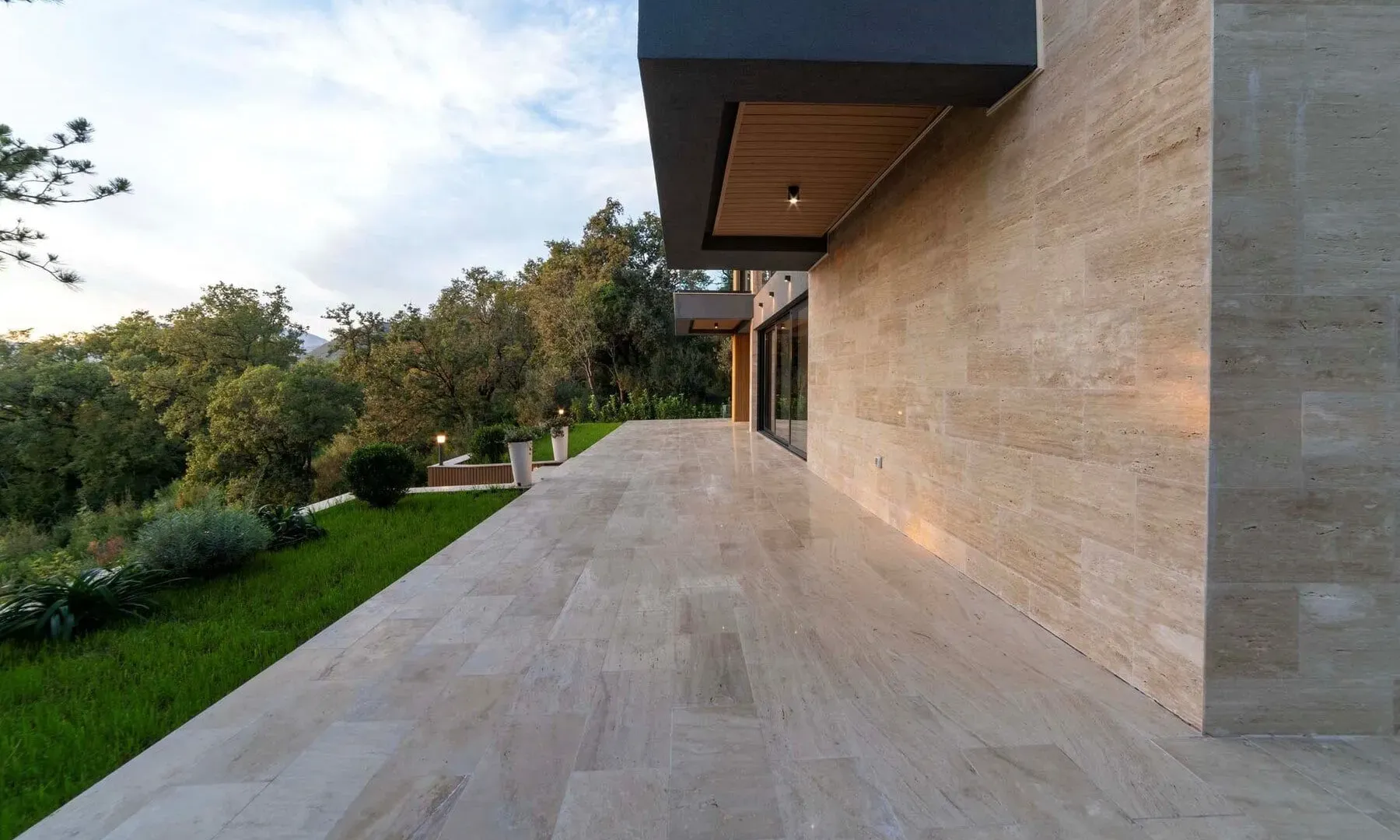 Sale, house, 480m², Kavač, Kotor