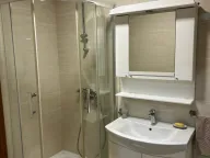 Izdavanje, dvosoban stan, 64m², City Kvart, Podgorica - image 13