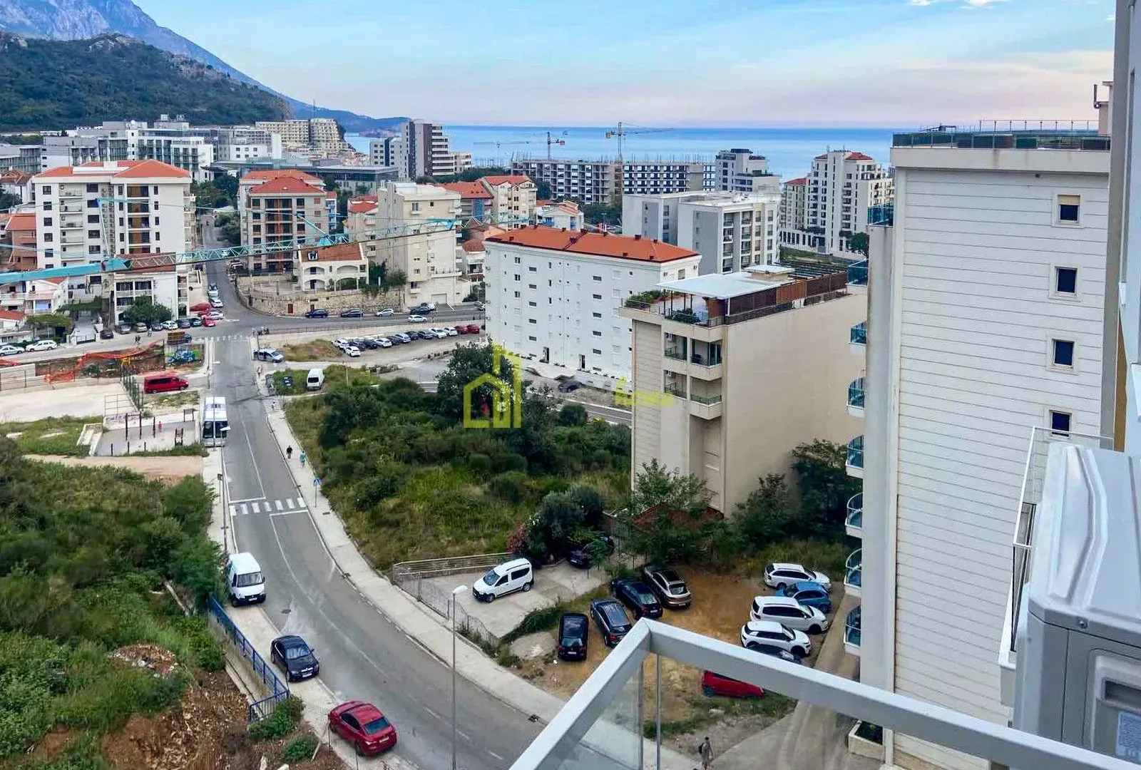 Sale, one bedroom apartment, 57m², Bečići, Budva