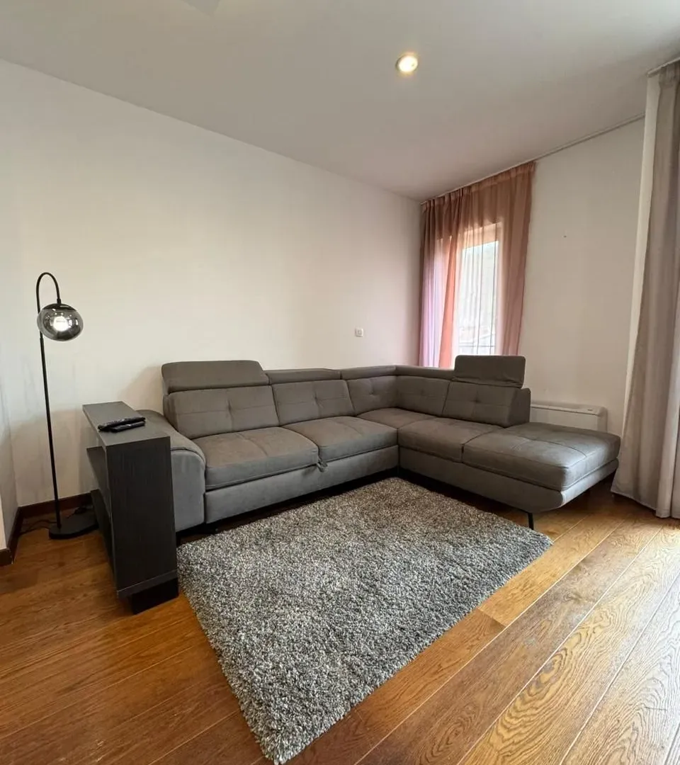 Sale, two bedroom apartment, 86m², Slovenska Plaža, Budva
