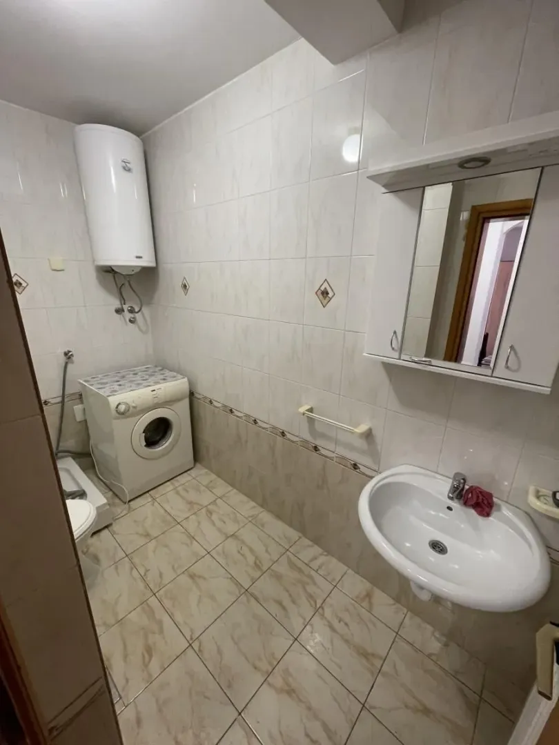 Izdavanje, garsonjera, 25m², Grbavica, Novi Sad Sve Podlokacije