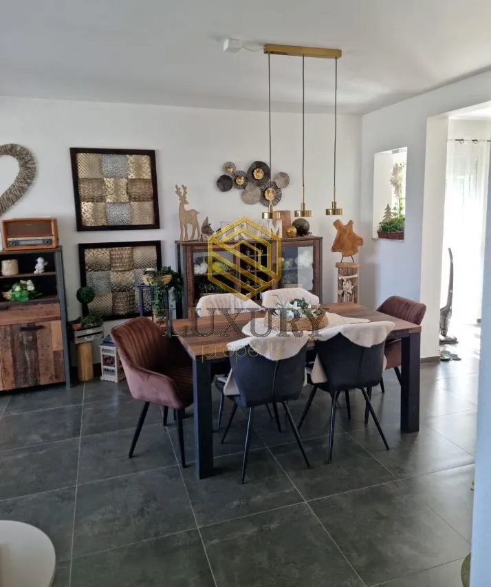 Sale, house, 94m², Šušanj, Bar