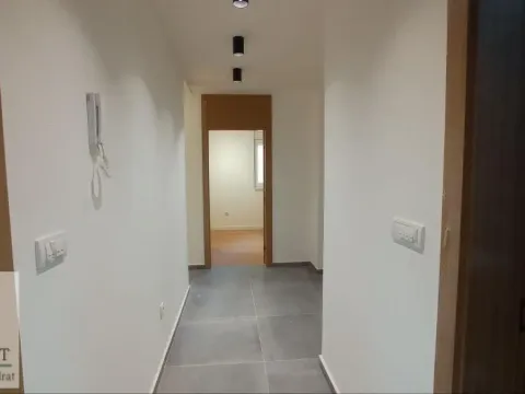 Prodaja, četvorosoban stan, 78m², Obrenovac, Beograd - image 9