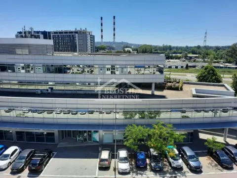 Rent, one bedroom apartment, 45m², Belvil, Beograd - image 10