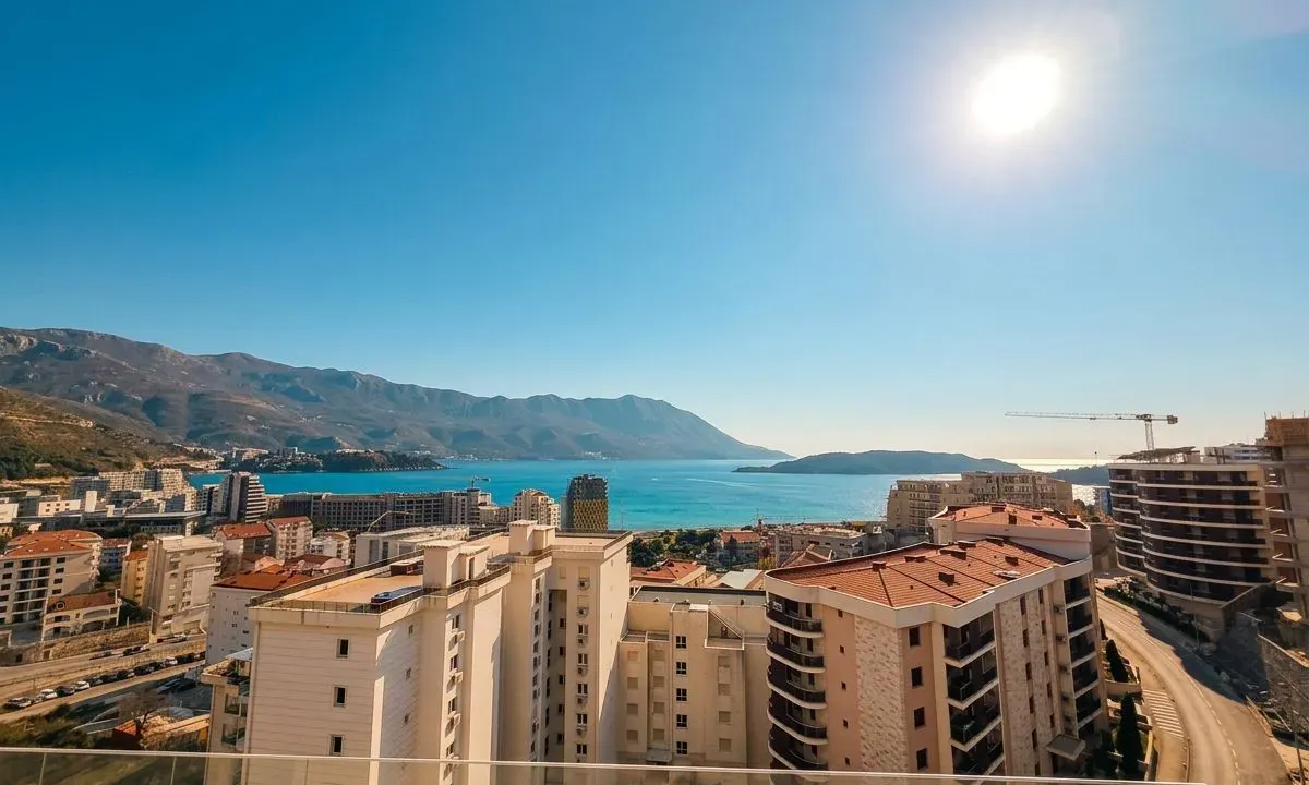 Prodaja, jednosoban stan, 50m², Bečići, Budva