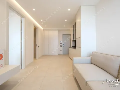 Sale, one bedroom apartment, 52m², Bečići, Budva - image 4