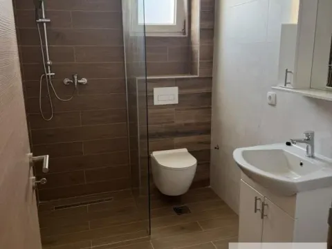 Prodaja, jednosoban stan, 45m², Ledine, Beograd - image 9