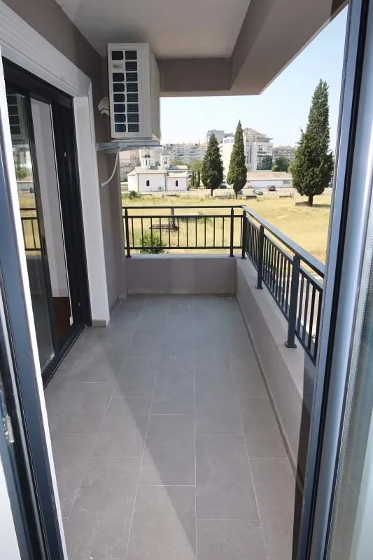 Prodaja, trosoban stan, 115m², Gorica C, Podgorica