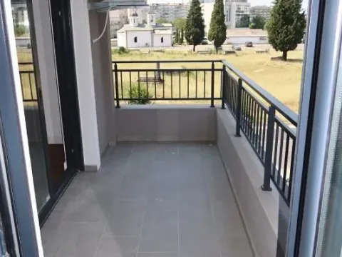 Sale, three bedroom apartment, 115m², Gorica C, Podgorica - image 2