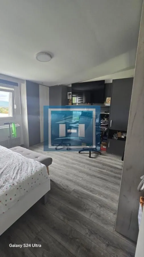Prodaja, stan, 174m², Vranje, Srbija