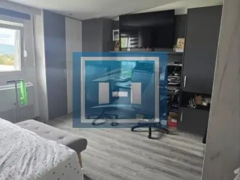 Prodaja, stan, 174m², Vranje, Srbija - image 16