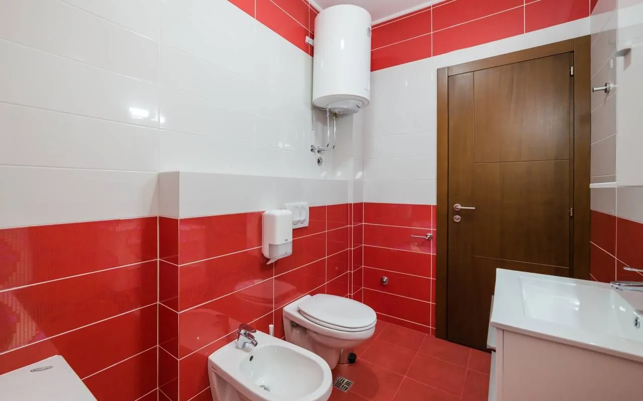 Prodaja, trosoban stan, 107m², Bečići, Budva