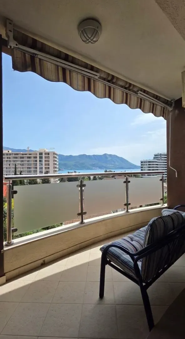 Sale, three bedroom apartment, 89m², Centar, Budva