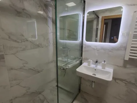 Rent, one bedroom apartment, 45m², City Kvart, Podgorica - image 1