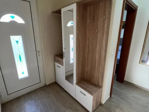 Izdavanje, jednosoban stan, 45m², Ilino, Bar - image 4