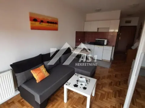 Stan in Nova Detelinara