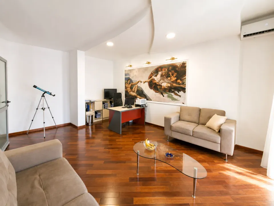 Sale, office space, 70m², Momišići, Podgorica