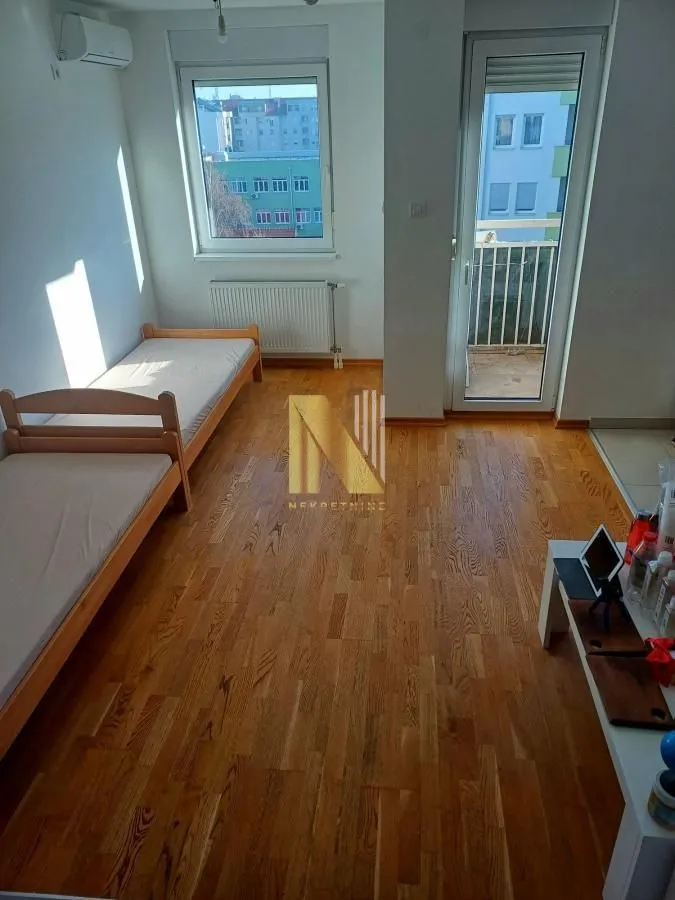 Prodaja, trosoban stan, 74m², Podbara, Novi Sad Sve Podlokacije