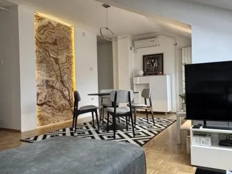 Izdavanje, dvosoban stan, 54m², Centar, Novi Sad - image 5