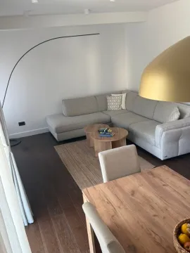 Izdavanje, dvosoban stan, 80m², Centar, Tivat - image 13