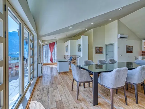 Prodaja, stan, 167m², Kotor, Crna Gora - image 5