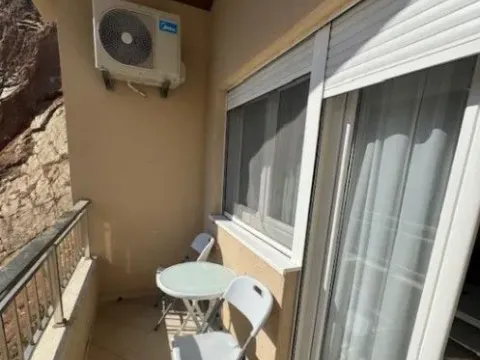 Izdavanje, jednosoban stan, 50m², Budva, Crna Gora - image 3