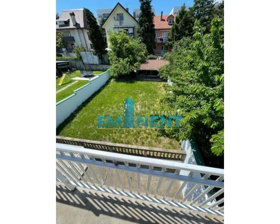 Sale, house, 600m², Voždovačka Crkva, Voždovac Sve Podlokacije