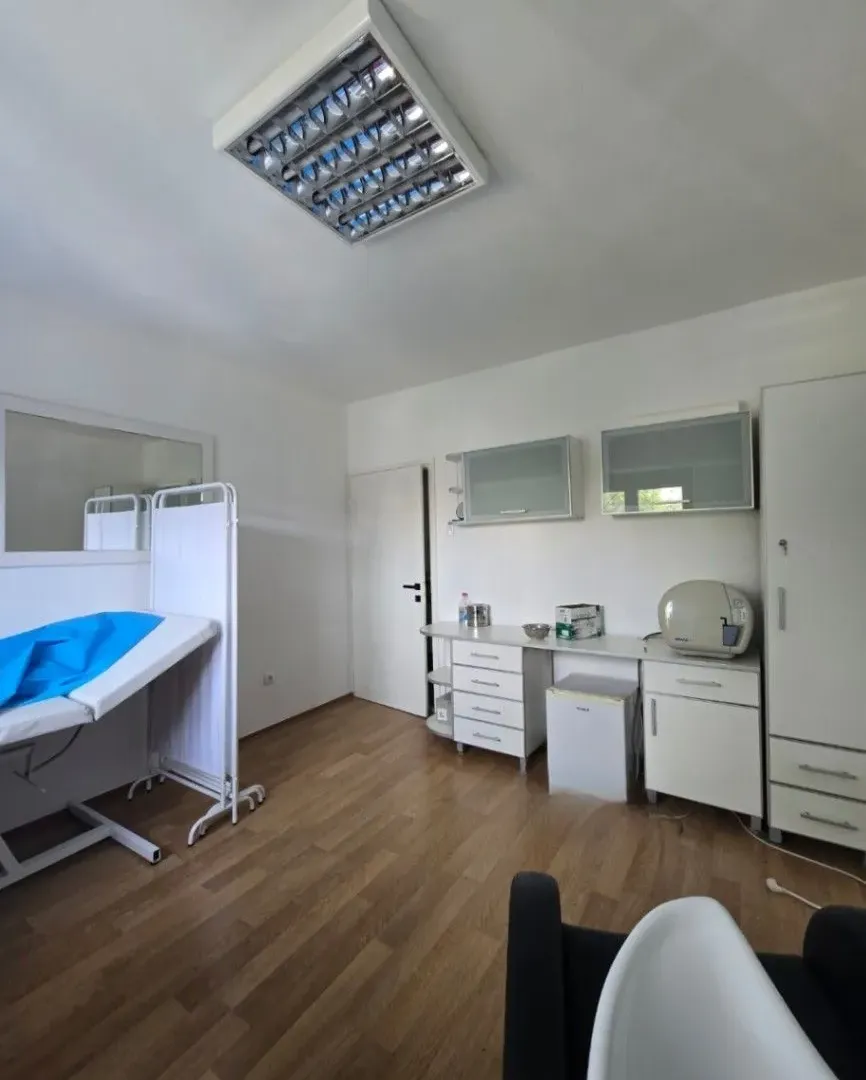 Rent, office space, 90m², Preko Morače, Podgorica